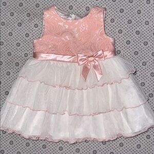 🛍PRETTY Little BABY DRESS SIZE 6 MONTHS 🛍